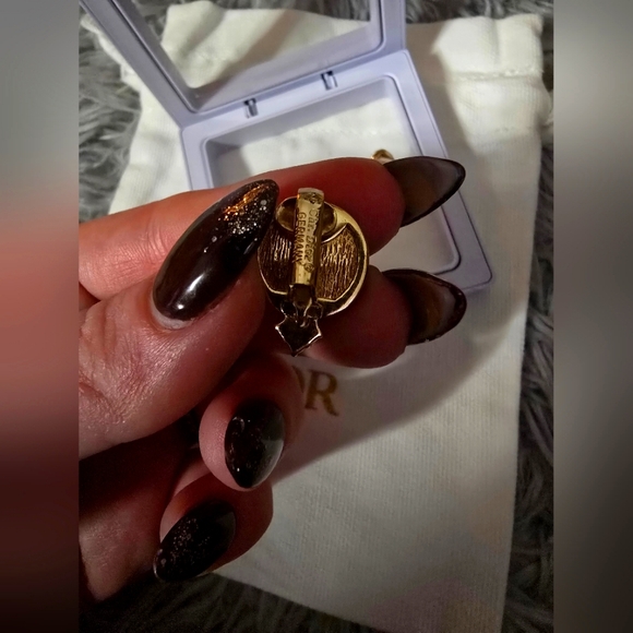 Christian Dior Opal W/ Rhinestone Gold Plated Clip On Earrings (W/ DUST BAG) - Picture 4 of 6